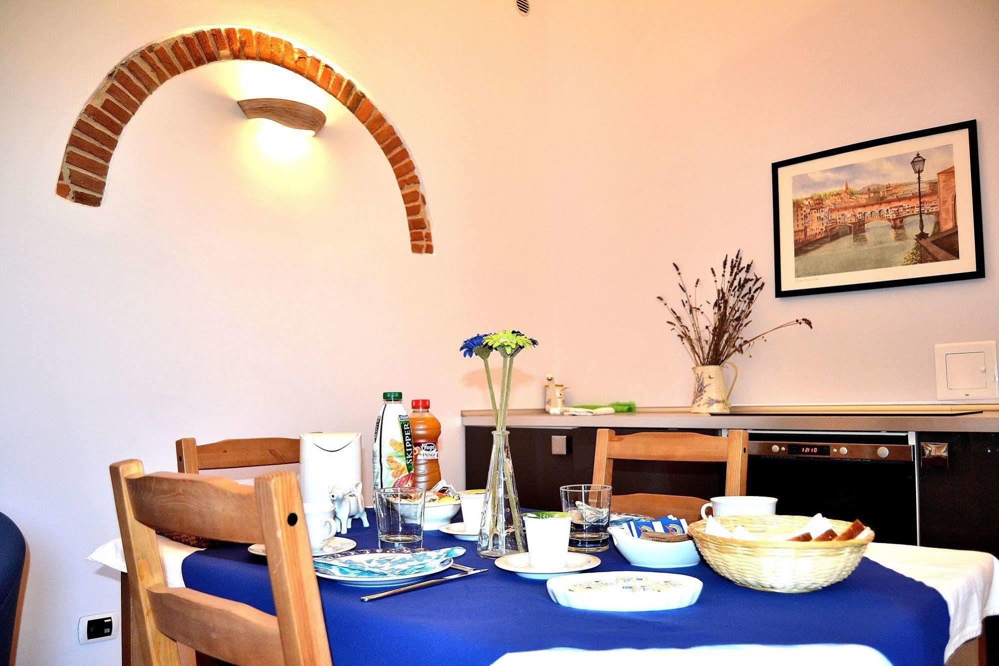 Chez Moi B&B ฟลอเรนซ์ ภายนอก รูปภาพ