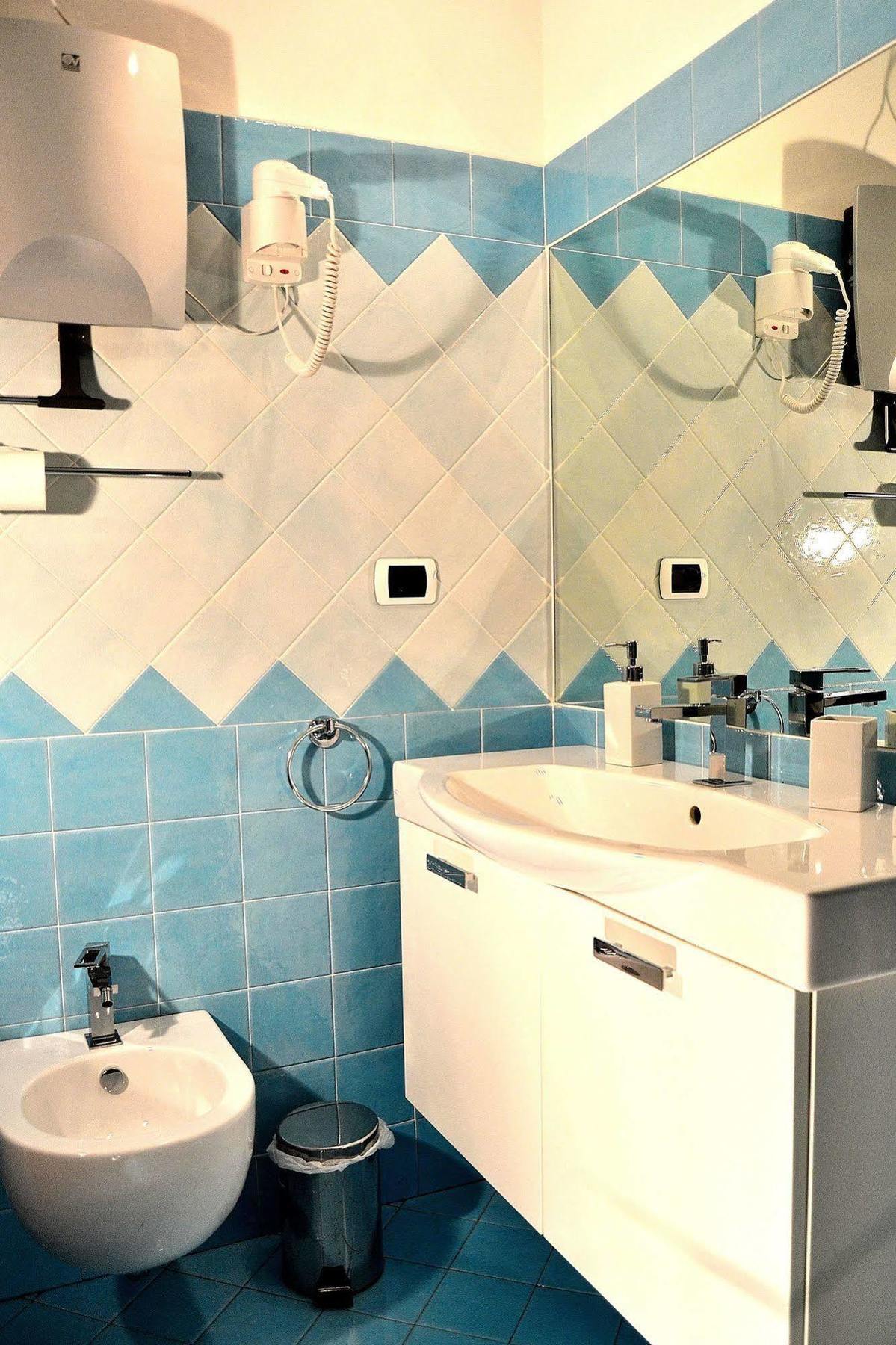 Chez Moi B&B ฟลอเรนซ์ ภายนอก รูปภาพ